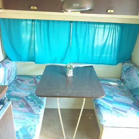 Aquariumi Jale Campsite Jal