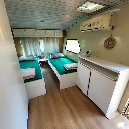 Aquariumi Jale Camping